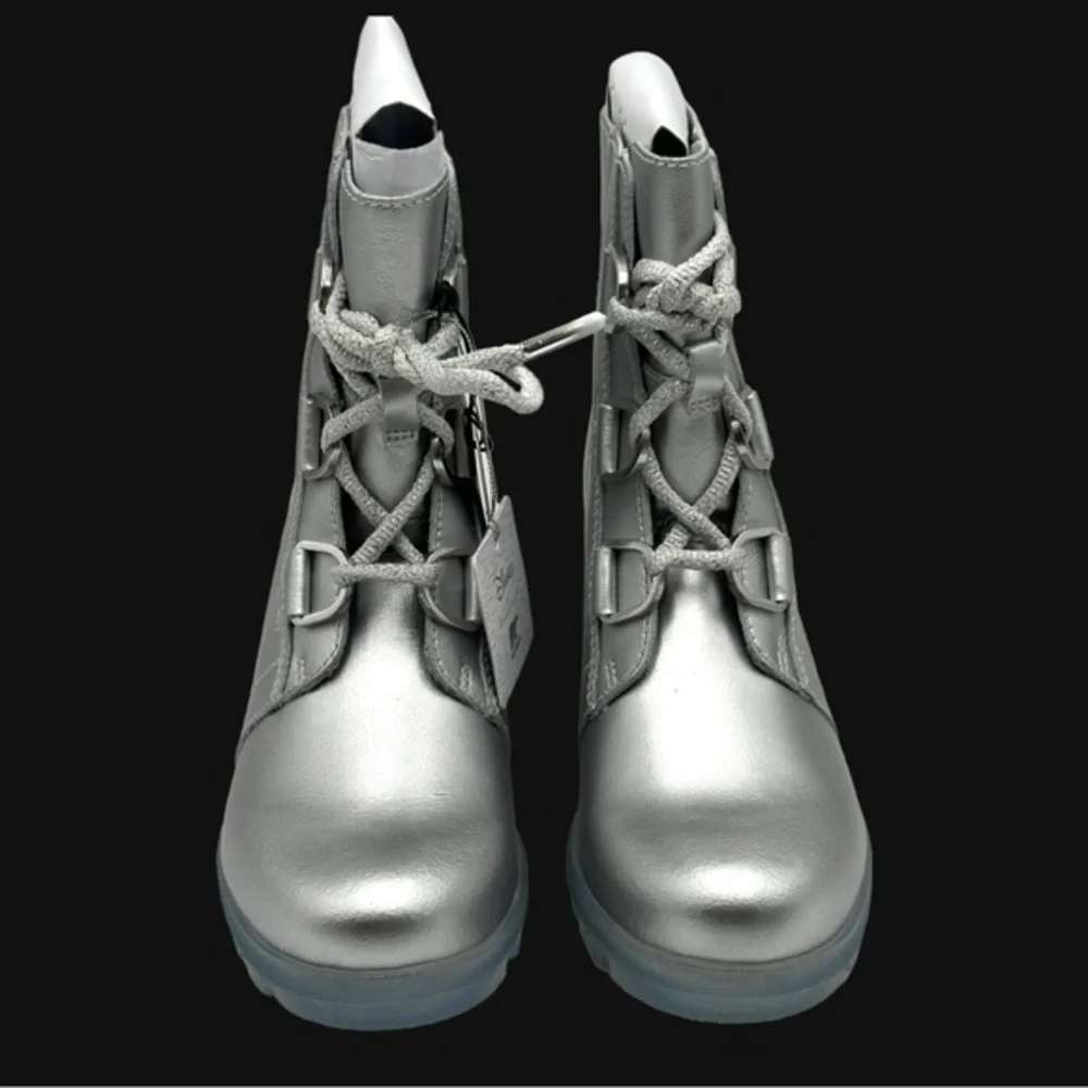 SOREL x Disney Youth Joan of Arctic Wedge Boots Silver Big Kids 5 Women’s NIB